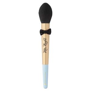 Too Faced Mr. Right Brush